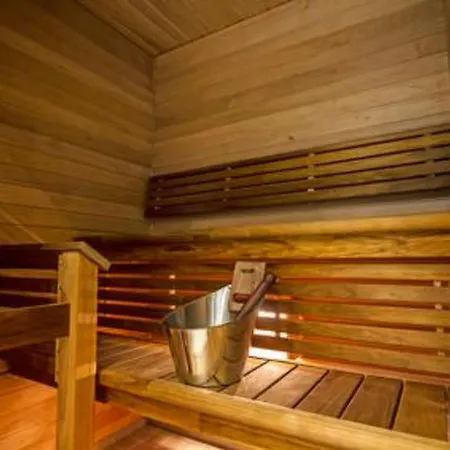 Holiday Suites Hillside 3 Вуокатти